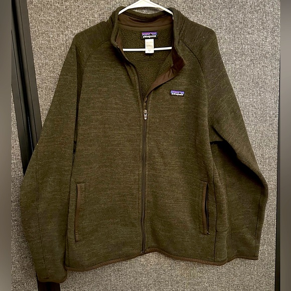 Patagonia Other - Brown/green men’s xl Patagonia full zip up fleece